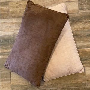 Microfiber pillow set beige and brown